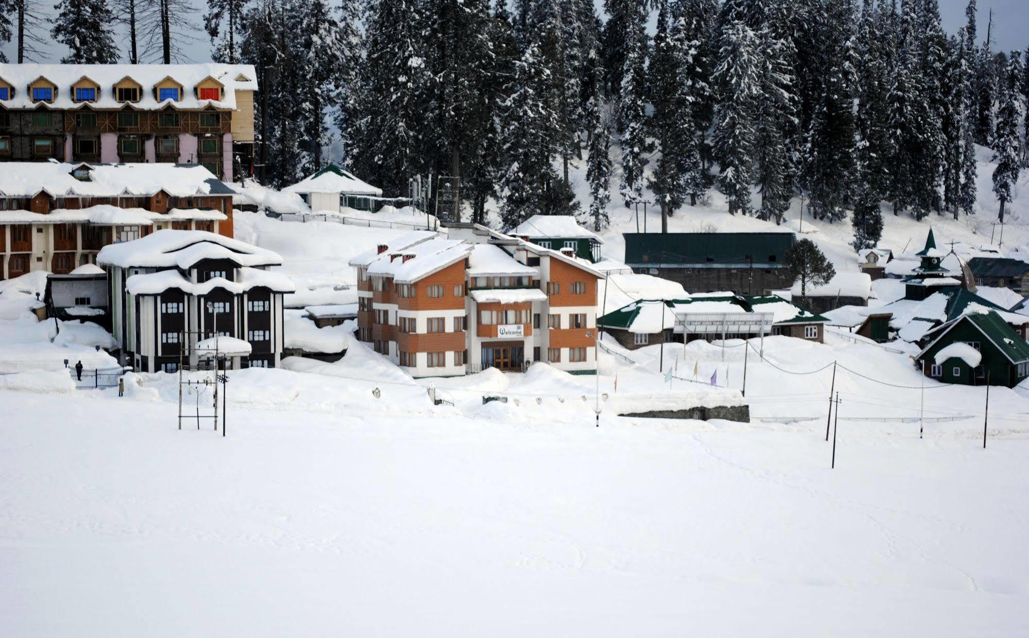 Welcome Hotel Gulmarg Kültér fotó