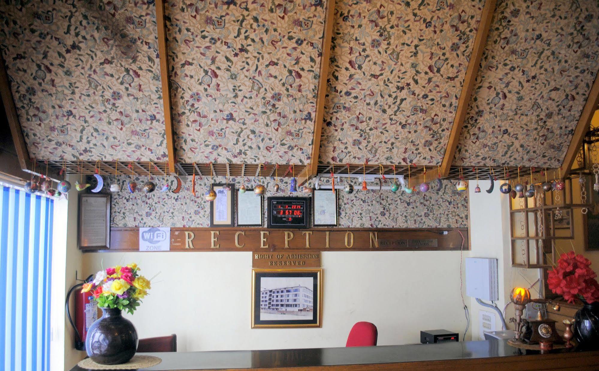 Welcome Hotel Gulmarg Kültér fotó